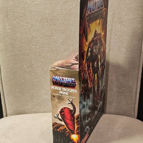 Masters of the Universe Origins Horde Trooper Prime Action Figure - Picture 8 of 11